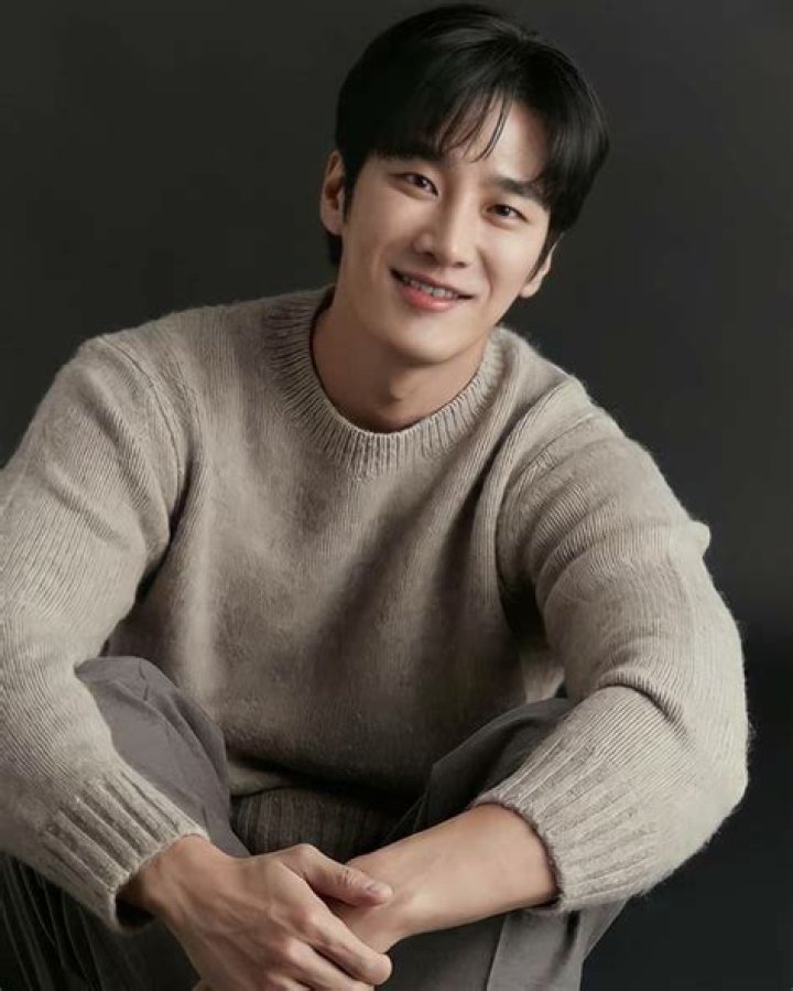 Ahn Bo Hyun- Wiki, Age, Height, Net Worth, Girlfriend, Ethnicity