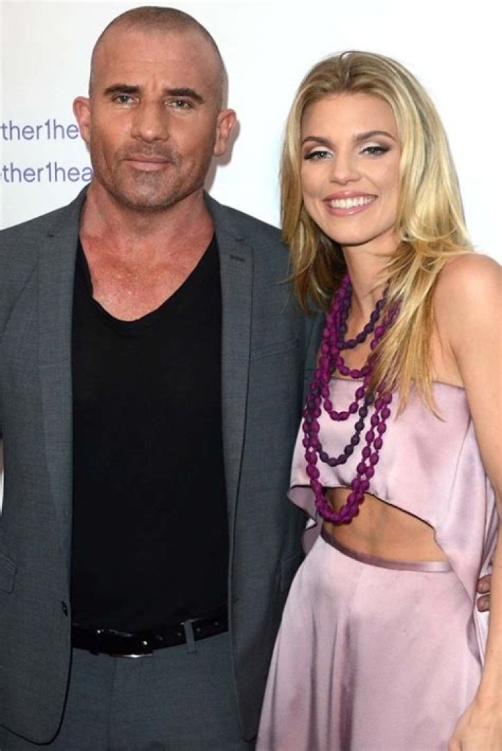 AnnaLynne McCord: Boyfriend, net worth, tattoos, smoking & body measurements