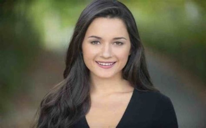 Arabella Sezen Oz- Bio, Age, Boyfriend, Net Worth, Height, Instagram