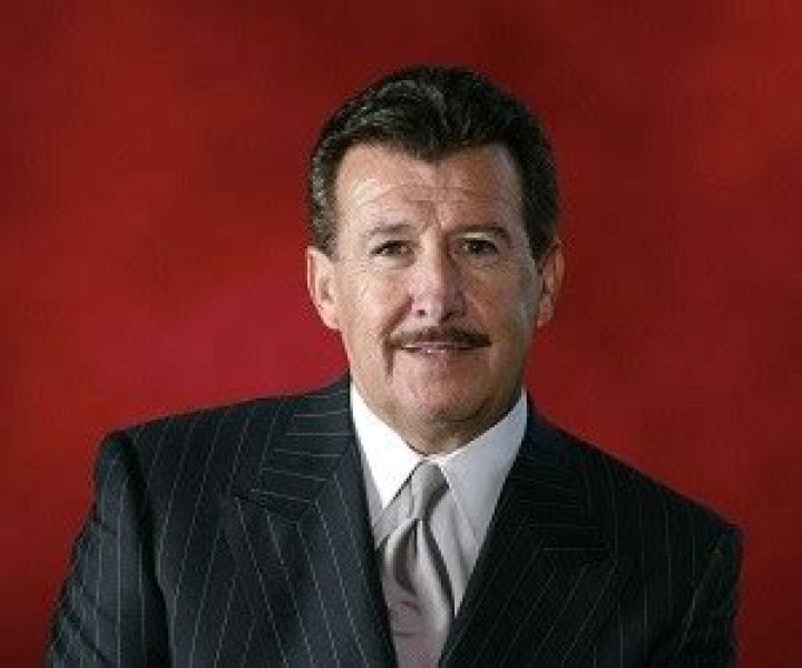 Arte Moreno Bio, Age, Height, Career, Wife, Children, Net Worth