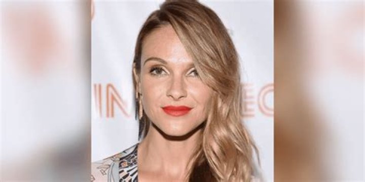 Beau Garrett- Wiki, Age, Height, Net Worth, Boyfriend, Ethnicity