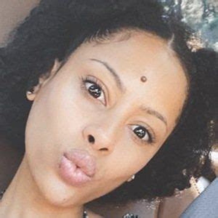 Beauti-is Her-name Net Worth, Age, Height, Bio, Birthday, Wiki!