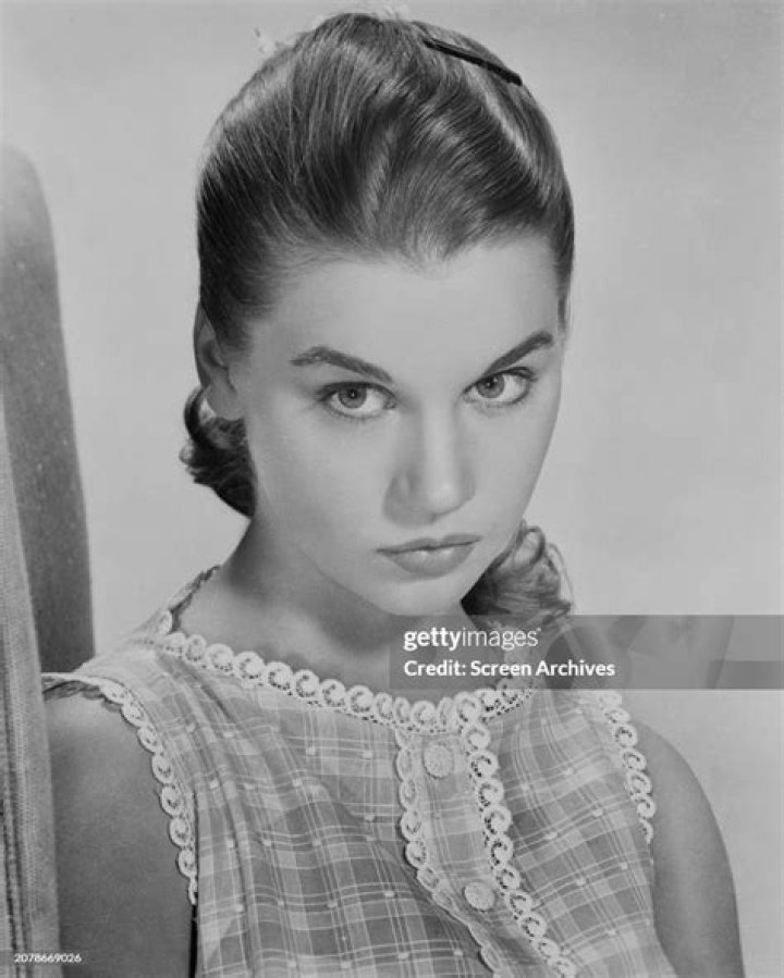 Betty Lou Keim - Net Worth, Age, Height, Birthday, Bio, Wiki!