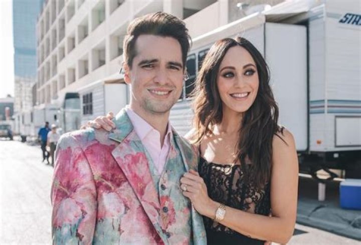 Brendon Urie- Wiki, Age, Height, Net Worth, Wife, Marriage