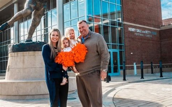 Bret Bielema Net Worth, Age, Height, Bio, Birthday, Wiki!
