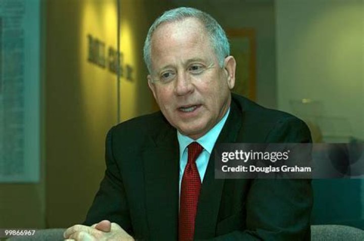 Bruce Lunsford Net Worth, Age, Height, Bio, Birthday, Wiki!