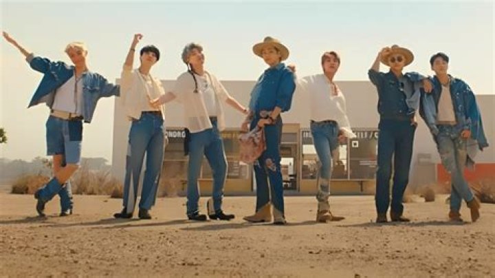 BTS breaks the internet with Paper Magazine