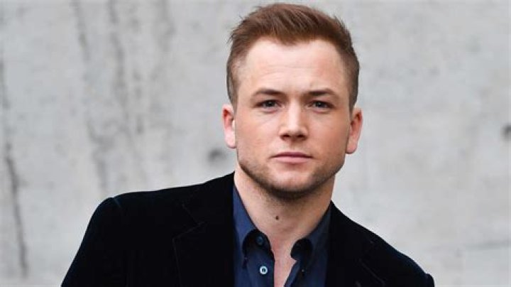 Calum Ross- Wiki, Age, Height, Net Worth, Girlfriend, Ethnicity