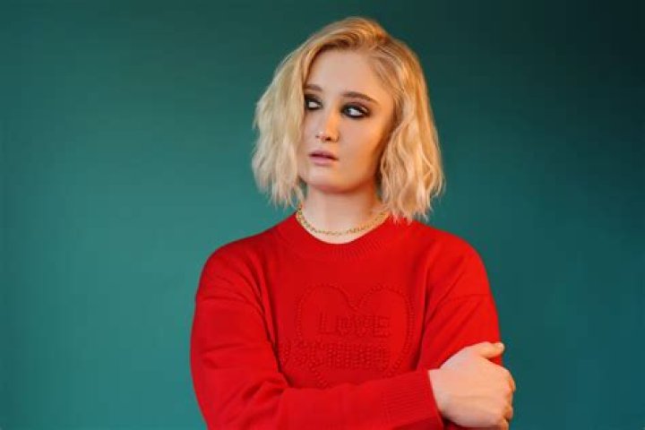 CelebMix Exclusive Interview: Josh Gray