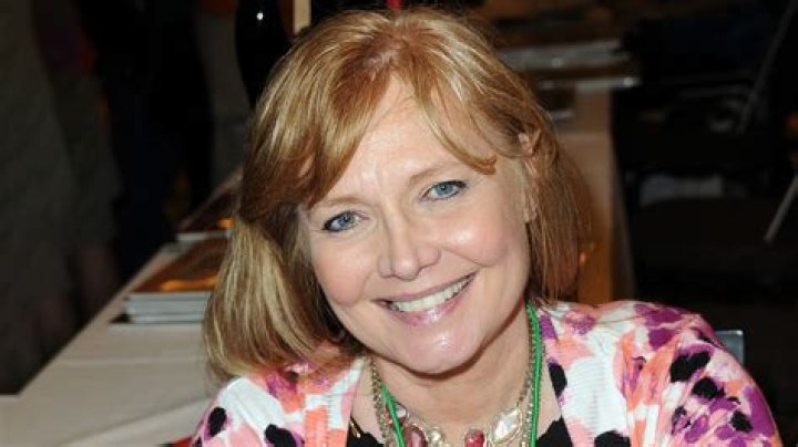 Cindy Putnam Net Worth, Income, Salary, Earnings, Biography