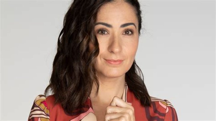 Claudia Troyo - Net Worth, Age, Height, Birthday, Bio, Wiki!