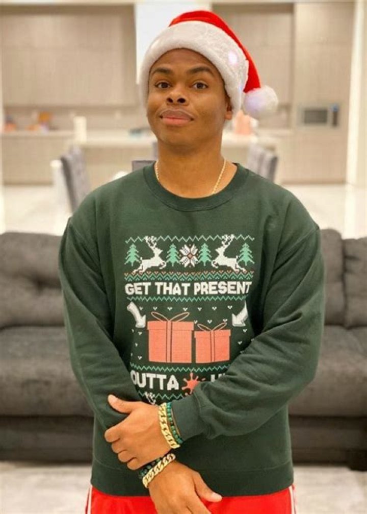 DangMattSmith- Biography, Age, Height, Girlfriend, Net Worth