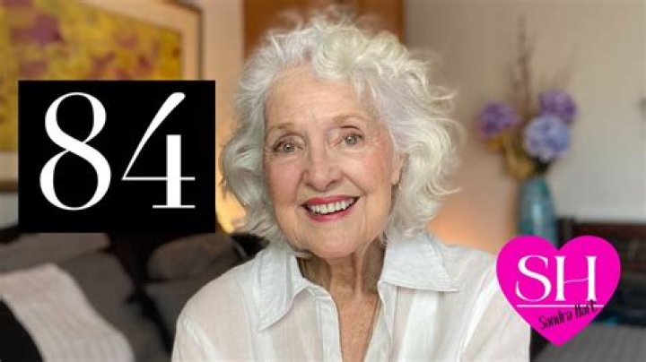 Debbie Reynolds Passes Away at 84 Years Old