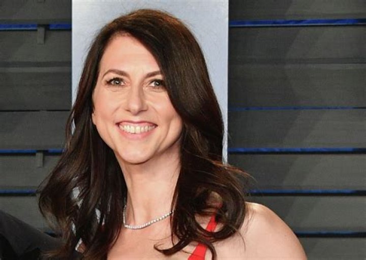 Delora Vincent- Net Worth, Bio, Age, Height, Weight, Career