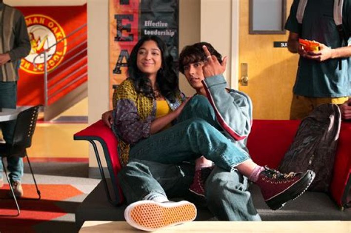 Devi Silla’s Boyfriend: Who is Devi Silla Dating?