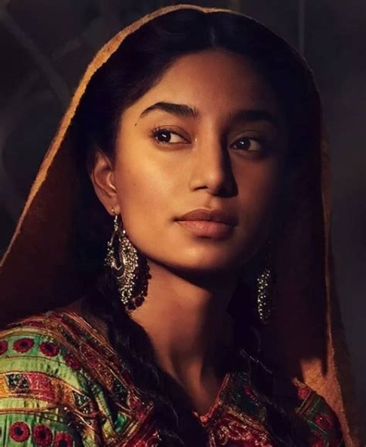 Dipika Kunwar Black Narcissus : Age, Parents, Boyfriend, Instagram