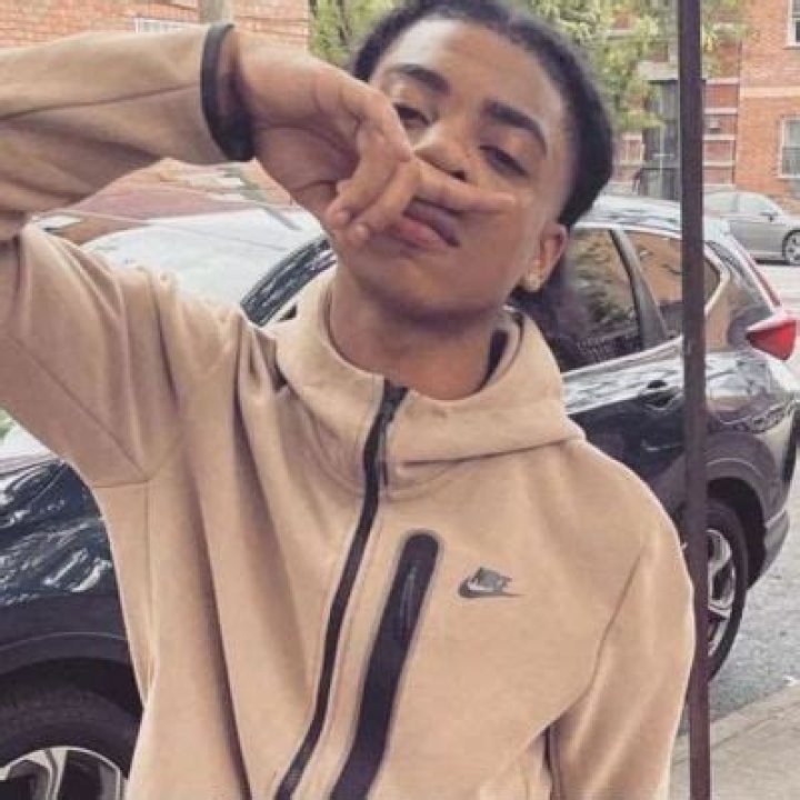 
Dougie B- Real Name, Age, Height, Wiki, Net Worth, Girlfriend	