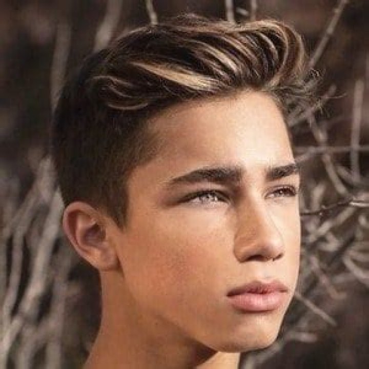 Easton Magliarditi - Net Worth, Age, Height, Birthday, Bio, Wiki!
