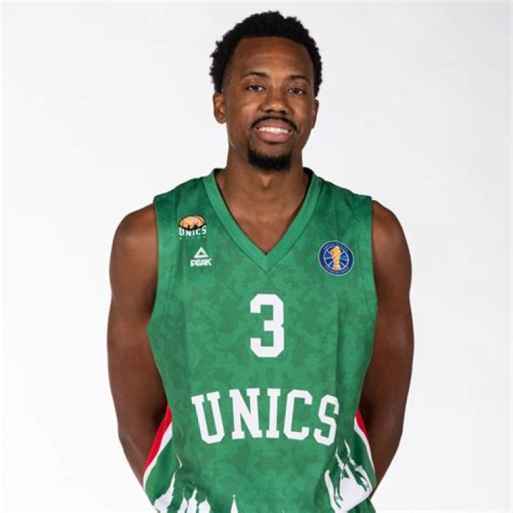 Errick McCollum Net Worth 2024, Age, Height, Bio, Birthday, Wiki!