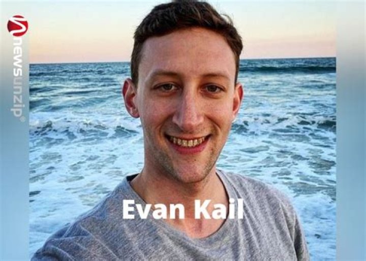 Evan Kail- Wiki, Age, Height, Girlfriend, Net Worth, Ethnicity, Career