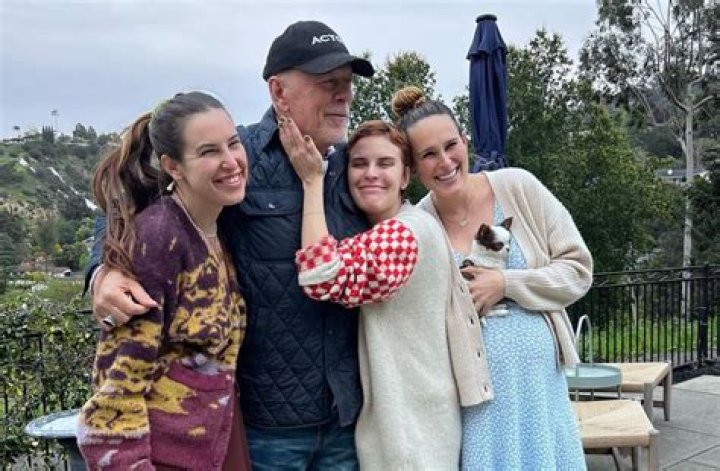 Evelyn Penn Willis Bio, Wiki, Age, Parents, Emma Heming, Bruce Willis, Tallulah Belle and Net Worth
