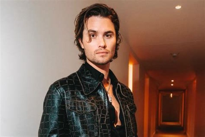 Fame | Chase Stokes net worth and salary income estimation Apr, 2024