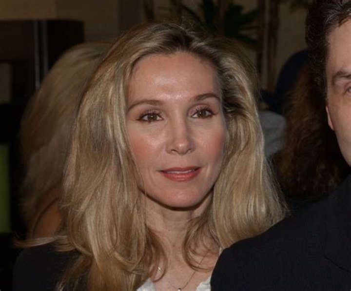 Fame | Cynthia Rhodes net worth and salary income estimation Jan, 2024