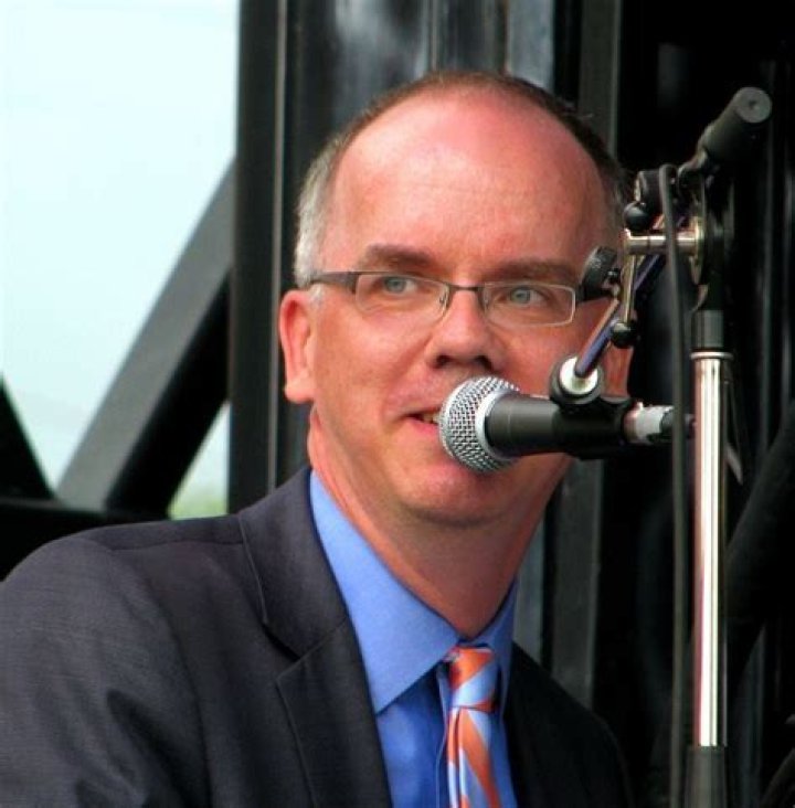 Fame | Jim Clayton (businessman) net worth and salary income estimation Mar, 2024