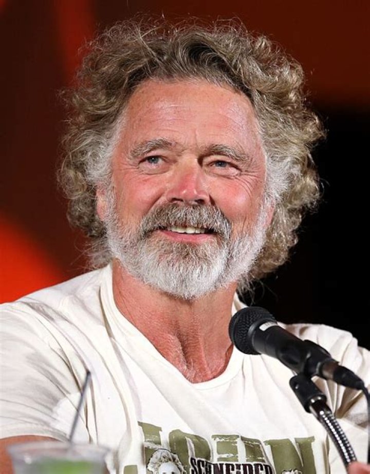 Fame | John Schneider (producer) net worth and salary income estimation Jan, 2024
