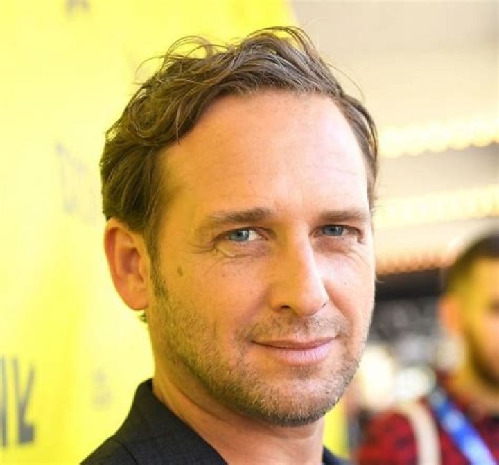 Fame | Josh Lucas net worth and salary income estimation Apr, 2024
