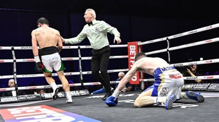 Fame | Stephen McKenna (boxer) net worth and salary income estimation Apr, 2024
