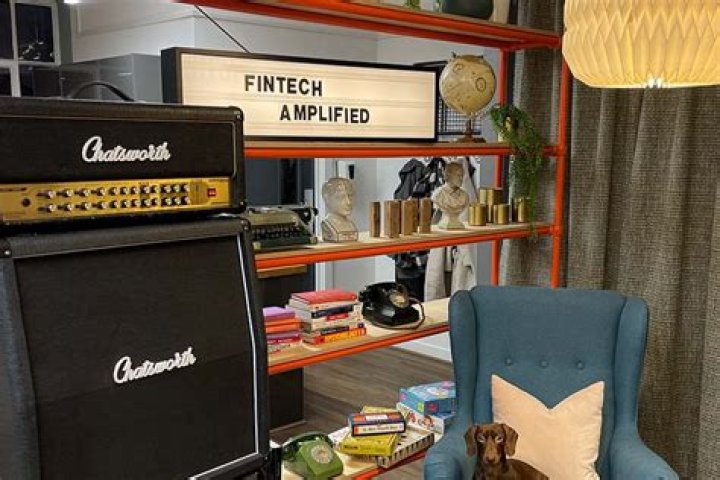 Fast Moving Influencer and Tech PR in the Spotlight: FamousInfluencer.com