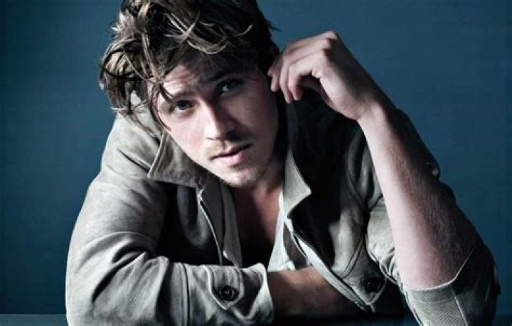 Garrett Hedlund- Bio, Wiki, Age, Height, Weight, Net Worth, Wife