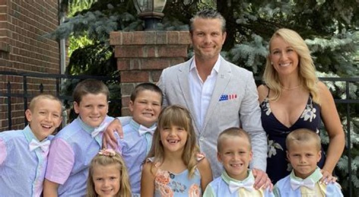 Graham Johnson KIRO 7 Bio-Wiki, Age, Education, Wife, Salary, and Net Worth