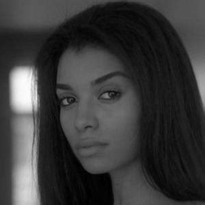 Hannah Monds - Net Worth, Age, Height, Birthday, Bio, Wiki!