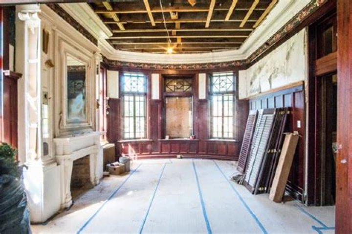 How Much Did Cottonland Castle Sell For? Sale Price After The Expensive Renovation