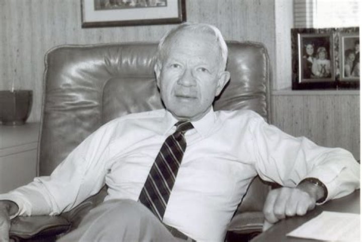 Ira “Bob” Born Cause Of Death: Bio, Age, Career, Net Worth