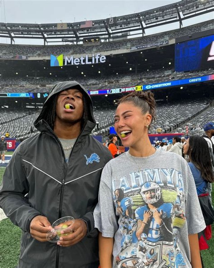 Jahmyr Gibbs Girlfriend: Is Jahmyr Gibbs In A Relationship?