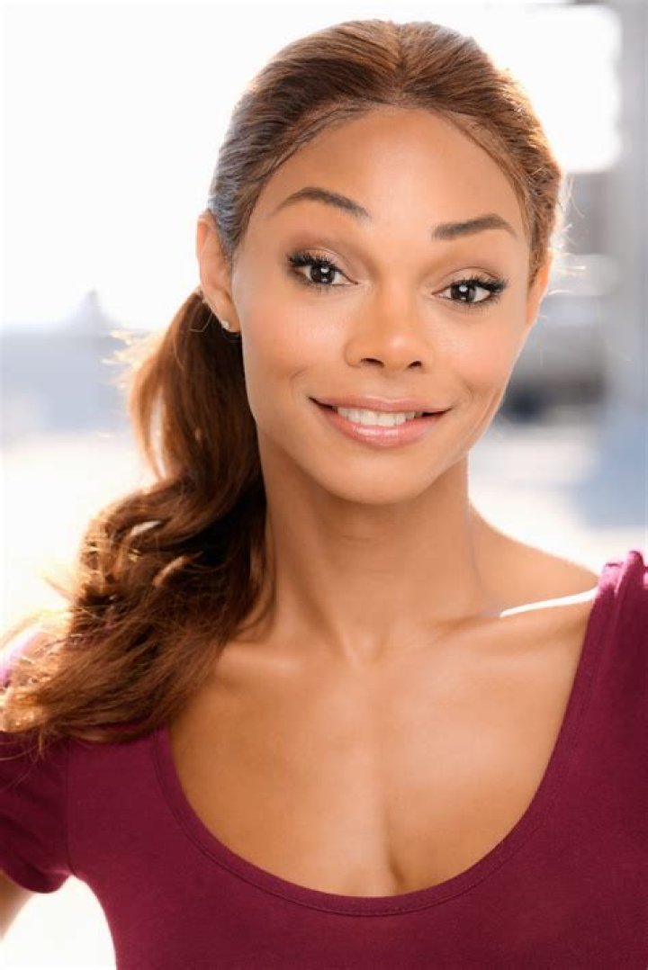 Jasmine Davis Biography: Real Name, Age, Birth Name, Net Worth, Instagram, Facebook, Husband, Before Surgery, Boyfriend, Child, Wikipedia