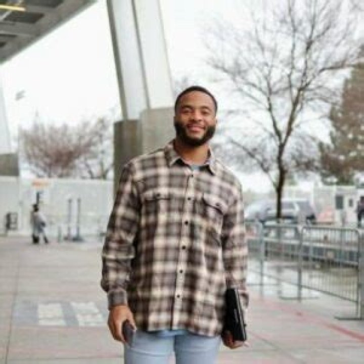 Jeremiah Mitchell- All About Elijah Mitchell Brother: Family & Siblings