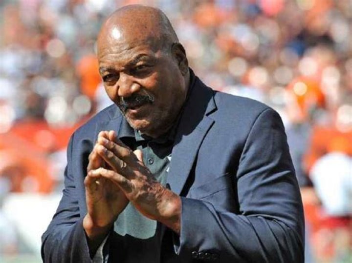 Jim Brown Net Worth, Age, Height, Bio, Birthday, Wiki!