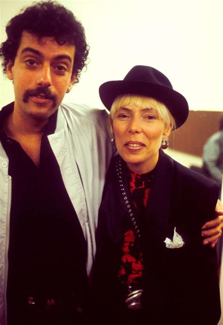 Joni Mitchell Husband: Who is Joni Mitchell married to?