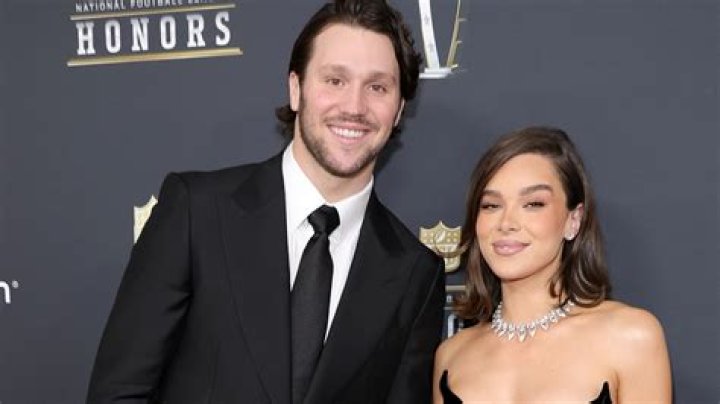 Josh Campbell’s Girlfriend: Who is Josh Campbell Dating?