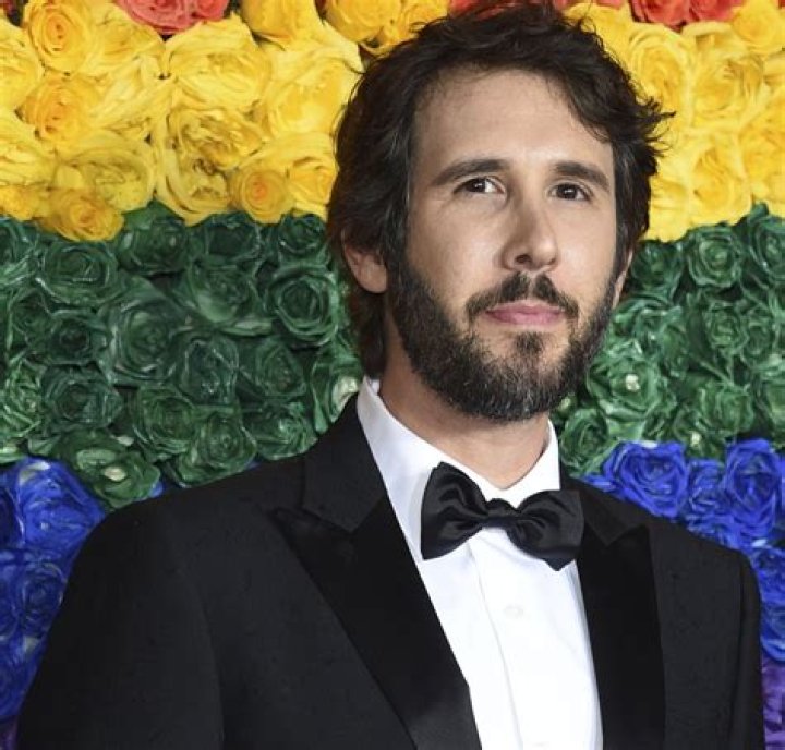 Josh Groban Bio, Age, Career, Albums, Awards, Net Worth
