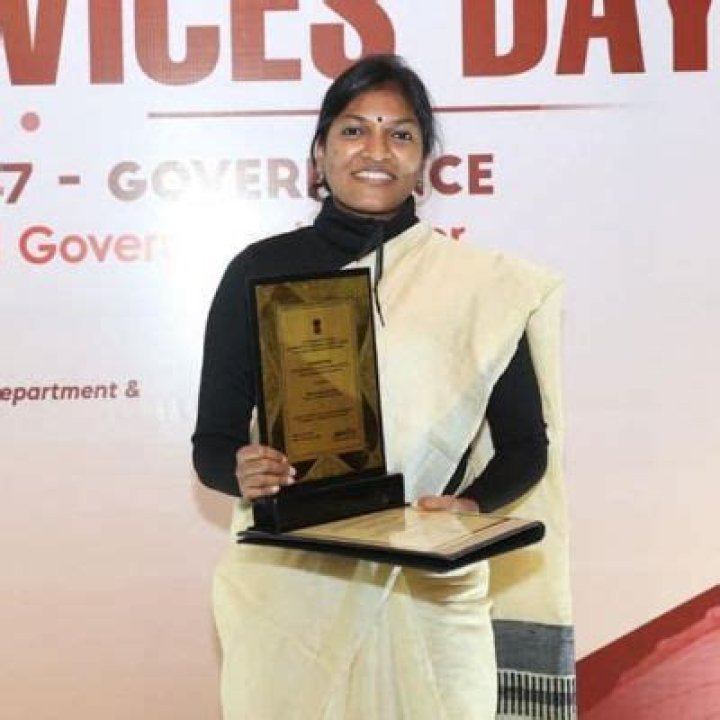 Keerthi Jalli- Wiki, Age, Ethnicity, Boyfriend, Net Worth, Career