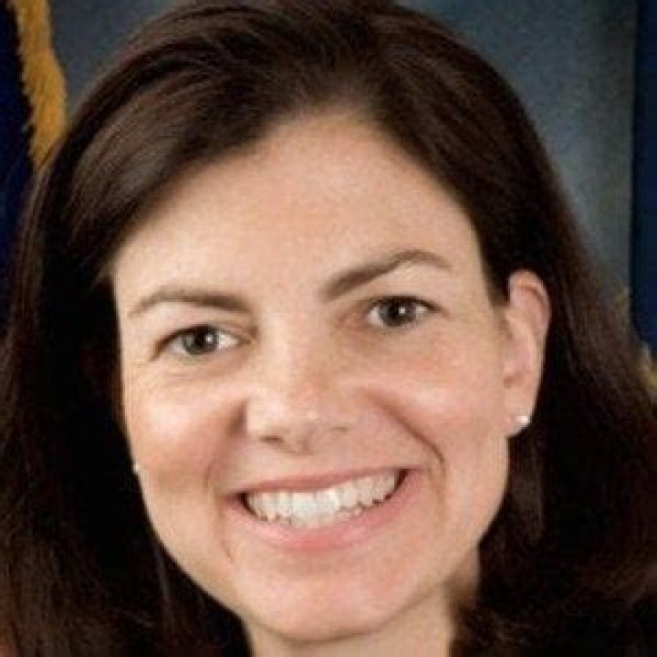 Kelly Ayotte - Net Worth, Age, Height, Birthday, Bio, Wiki!