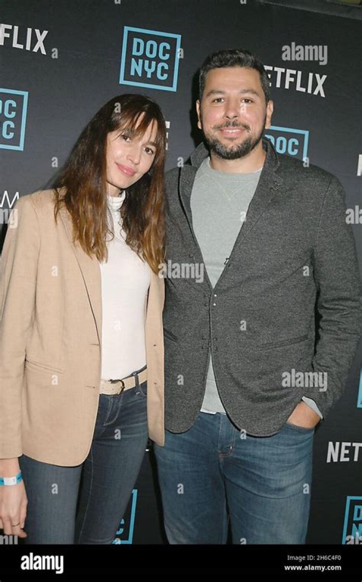 Kenza Fourati’s Husband: Who is Kenza Fourati Dating?