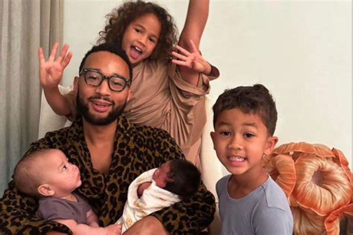Kimberley Walsh Announces Name of New Baby Son