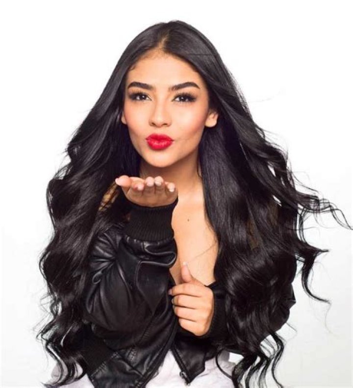 Lauu Gonzales - Net Worth, Age, Height, Birthday, Bio, Wiki!