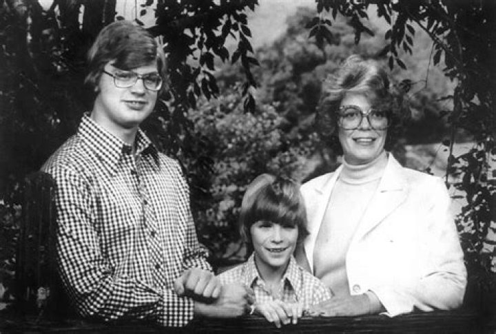 Lionel Dahmer Parents: Who is Lionel Dahmer siblings?